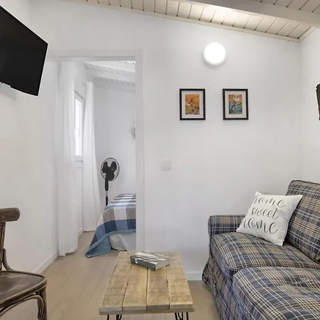 Tiny House La Loma בית נופש *